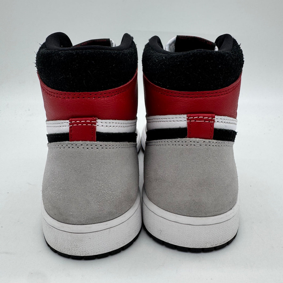 Jordan 1 High Light Smoke Grey