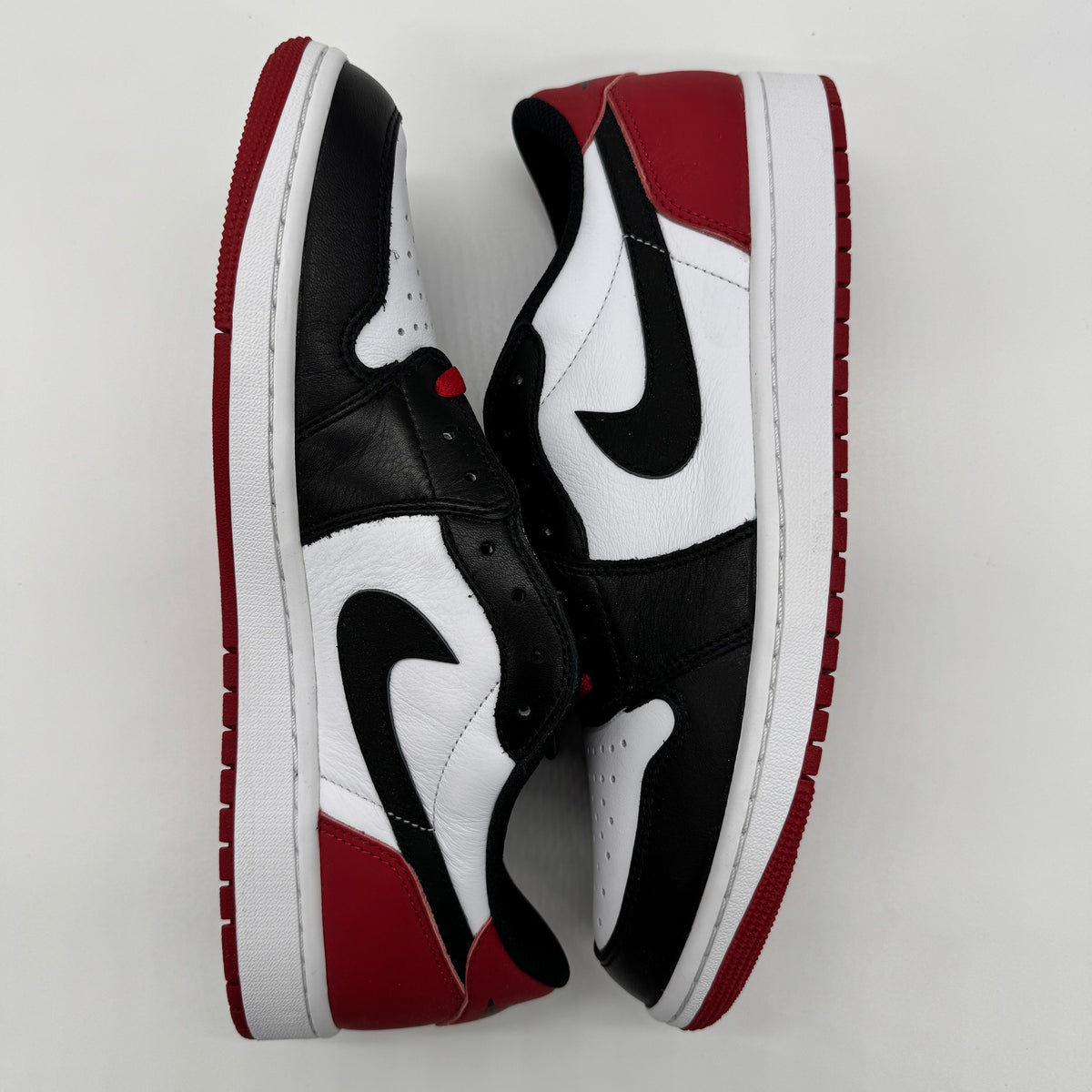 Jordan 1 Low Black Toe (2023)