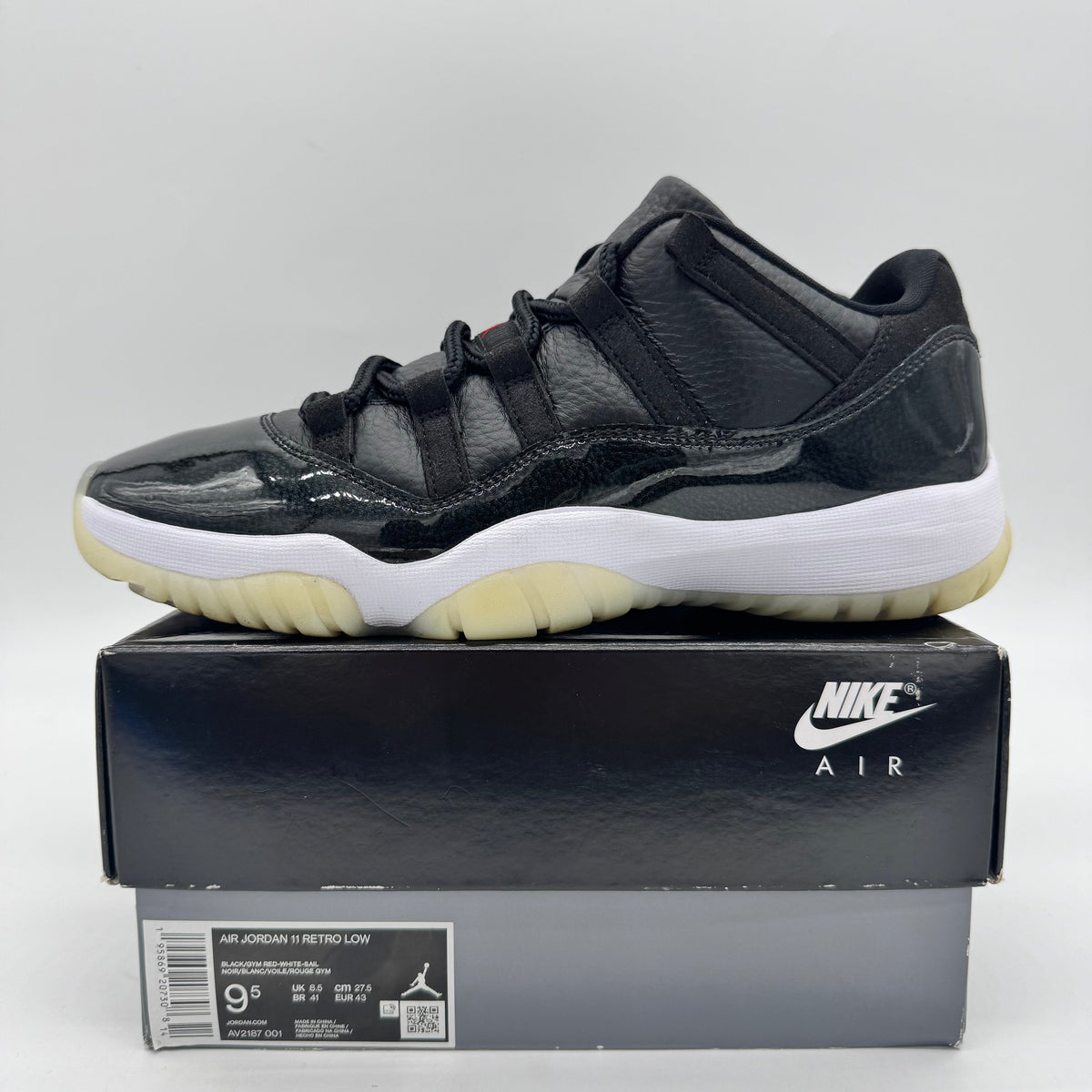 Jordan 11 Low 72-10