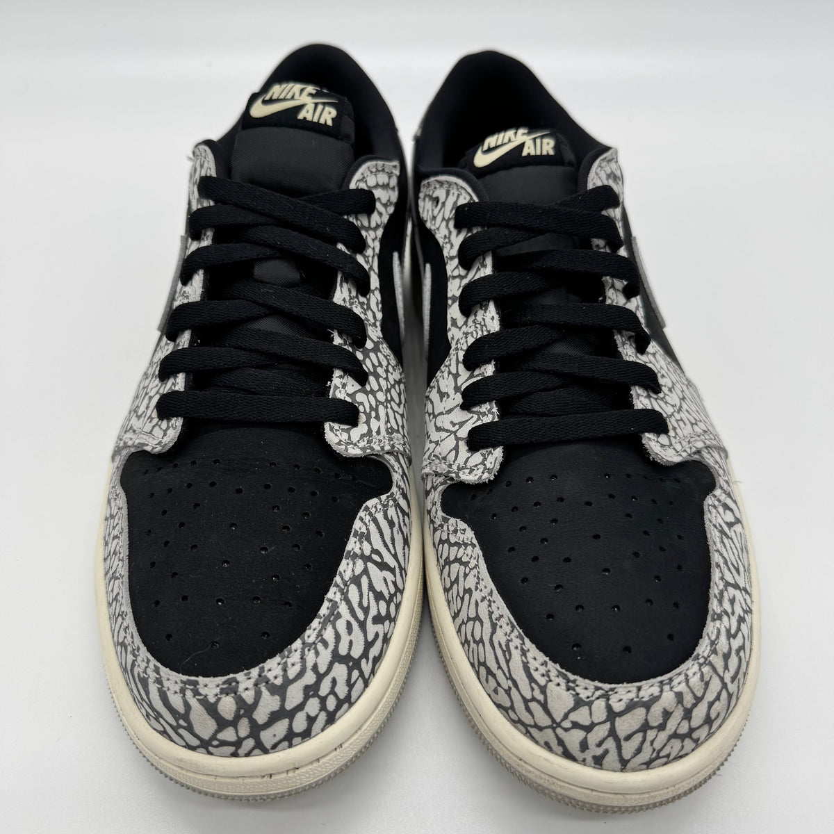 Jordan 1 Low Black Cement