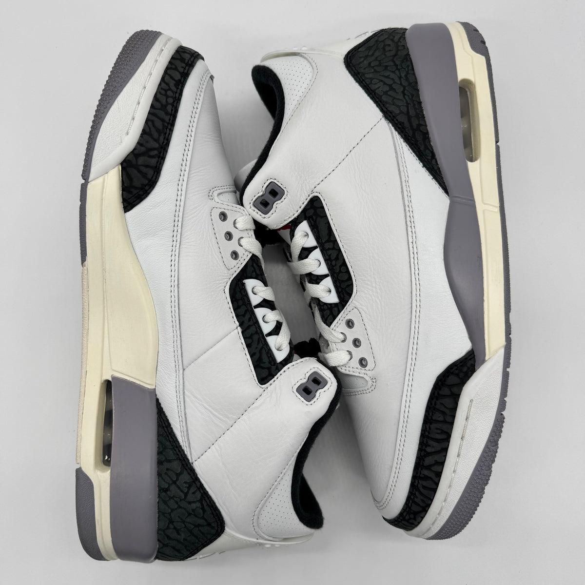 Jordan 3 Cement Grey