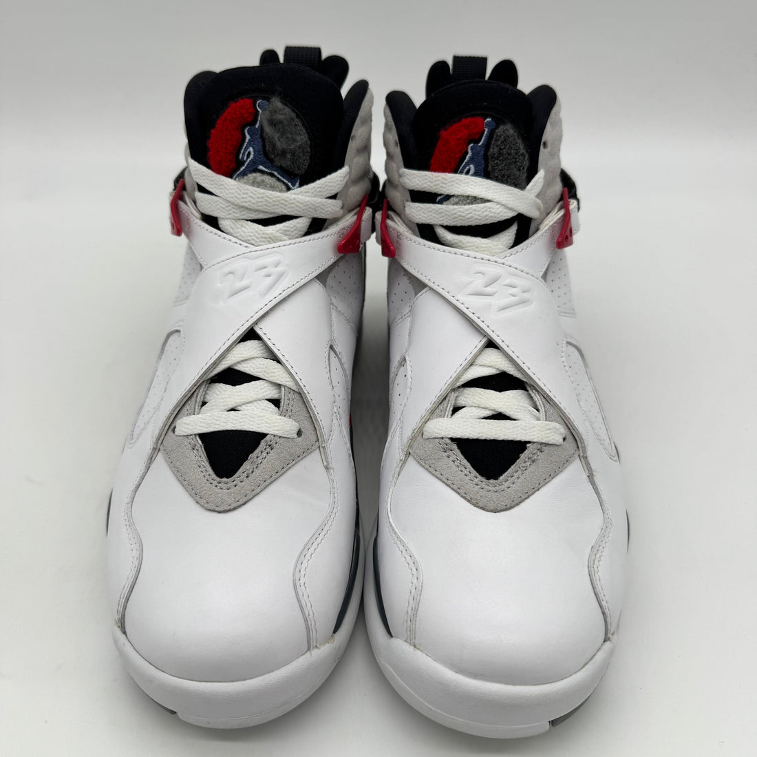 Jordan 8 Bugs Bunny (2013)