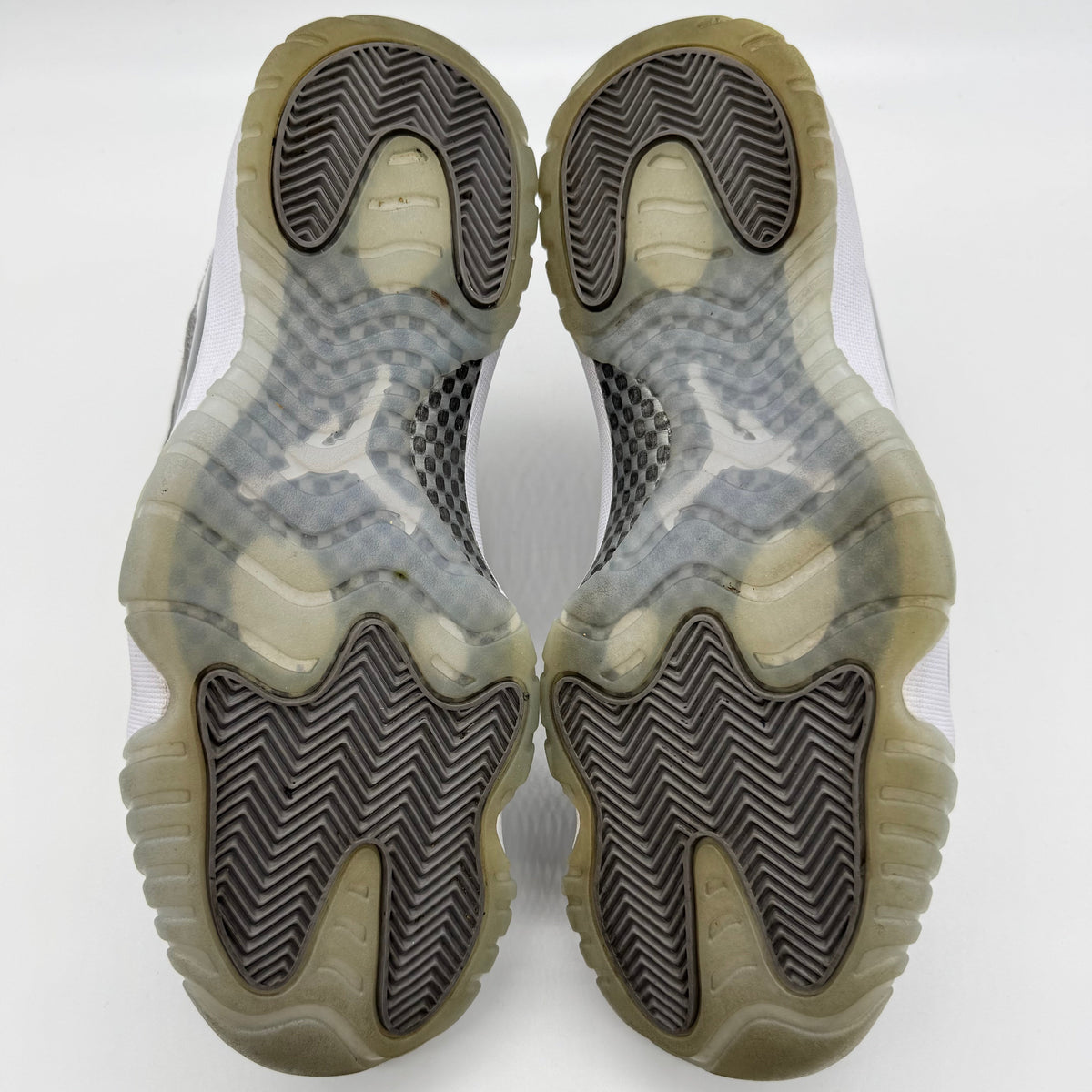 Jordan 11 Cool Grey (2021)
