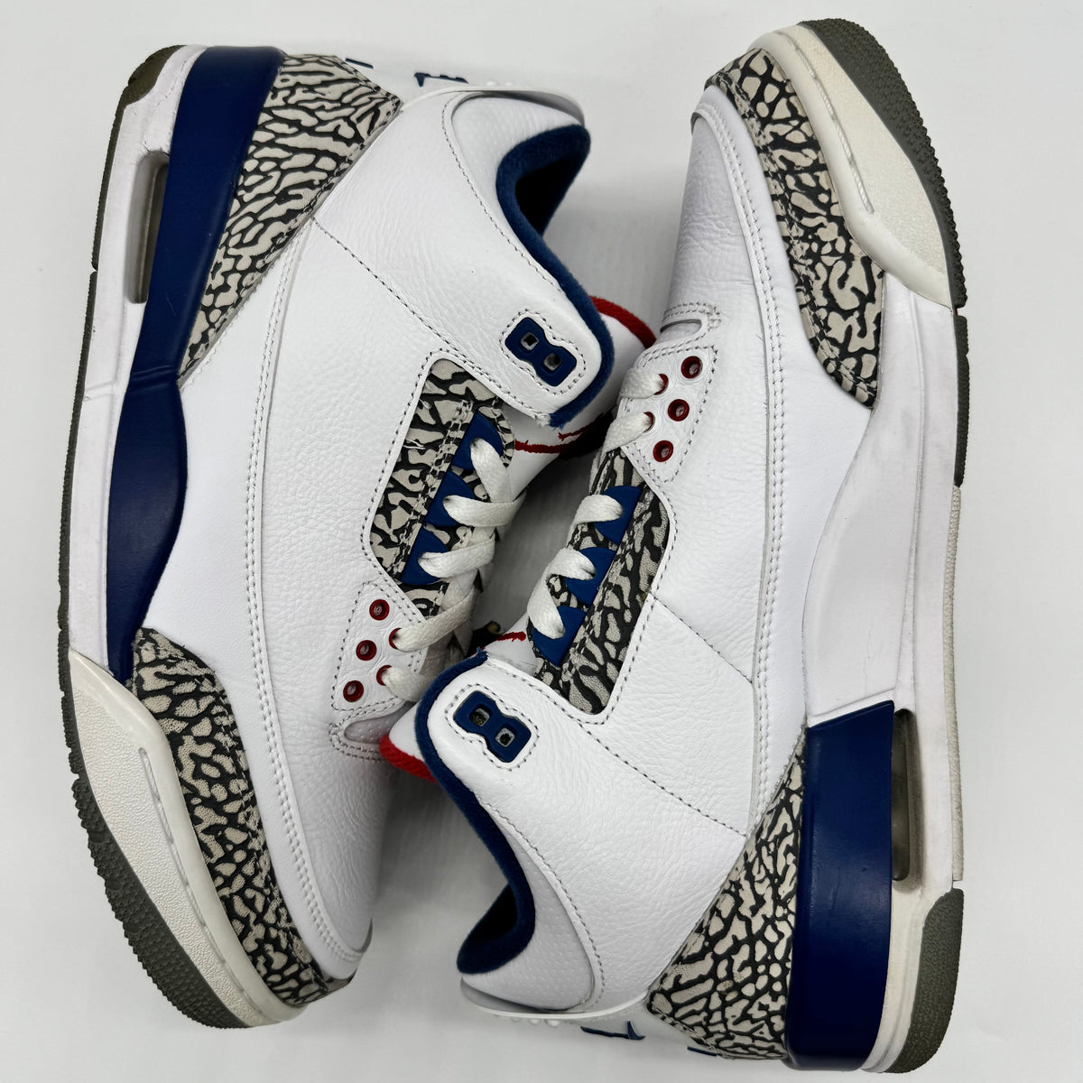 Jordan 3 True Blue (2016)