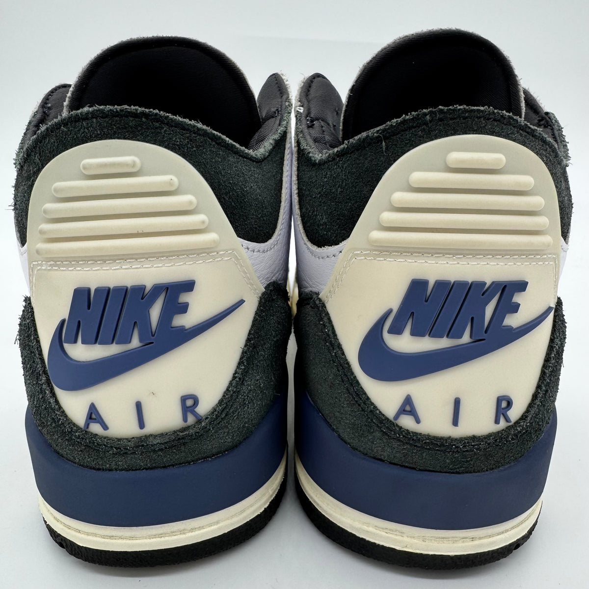 Jordan 3 OG SP A Ma Maniere Diffused Blue
