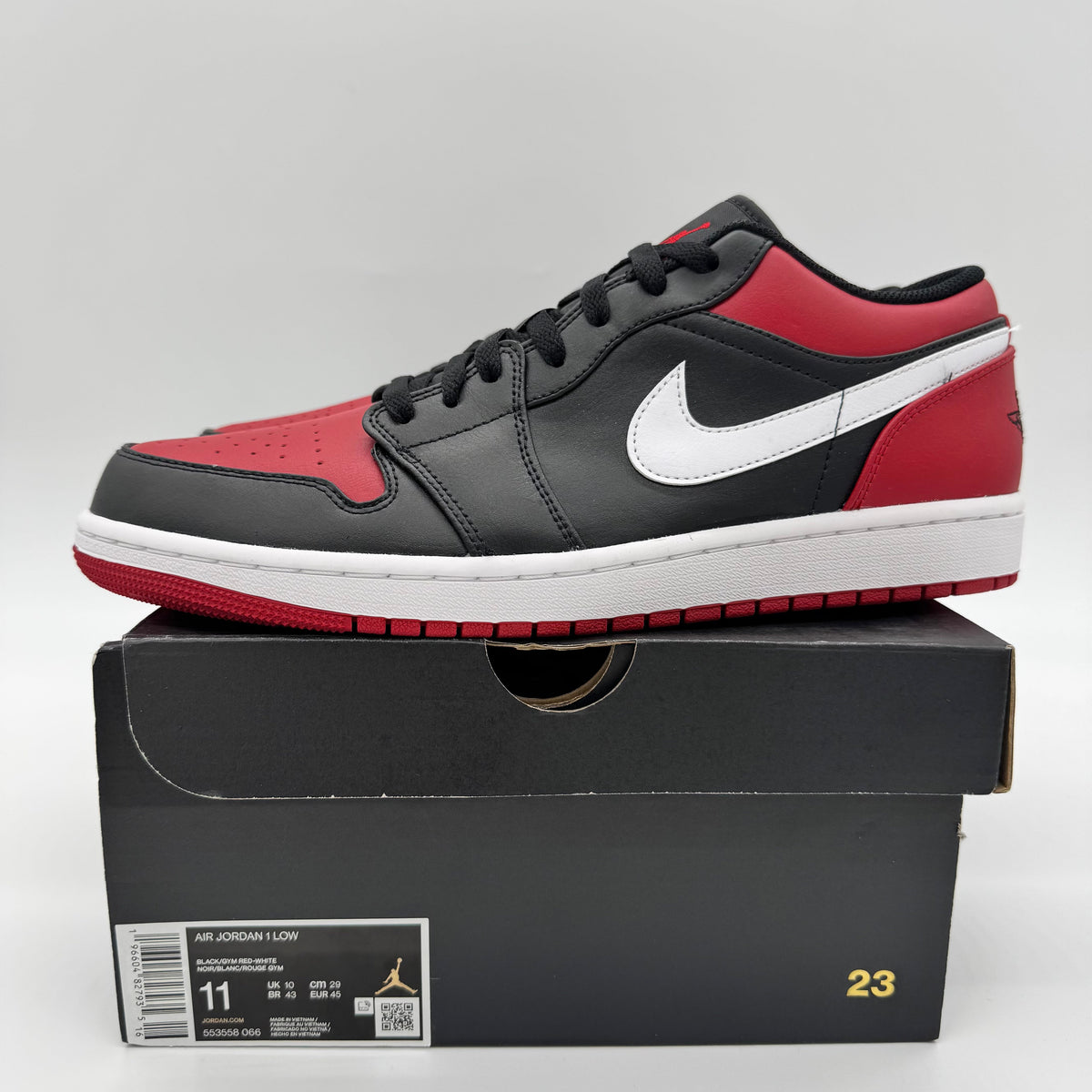 Jordan 1 Low Aleternate Bred Toe