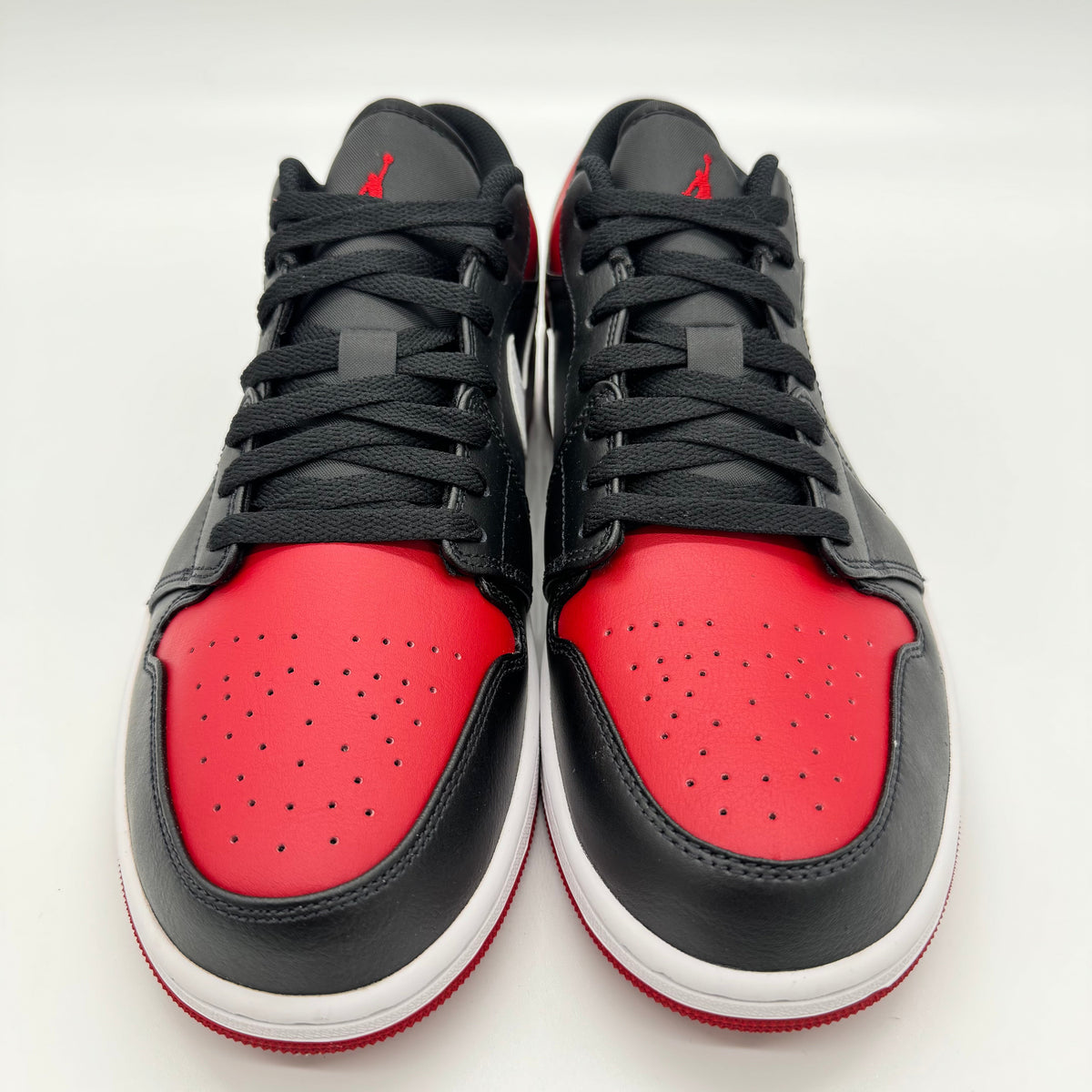 Jordan 1 Low Aleternate Bred Toe