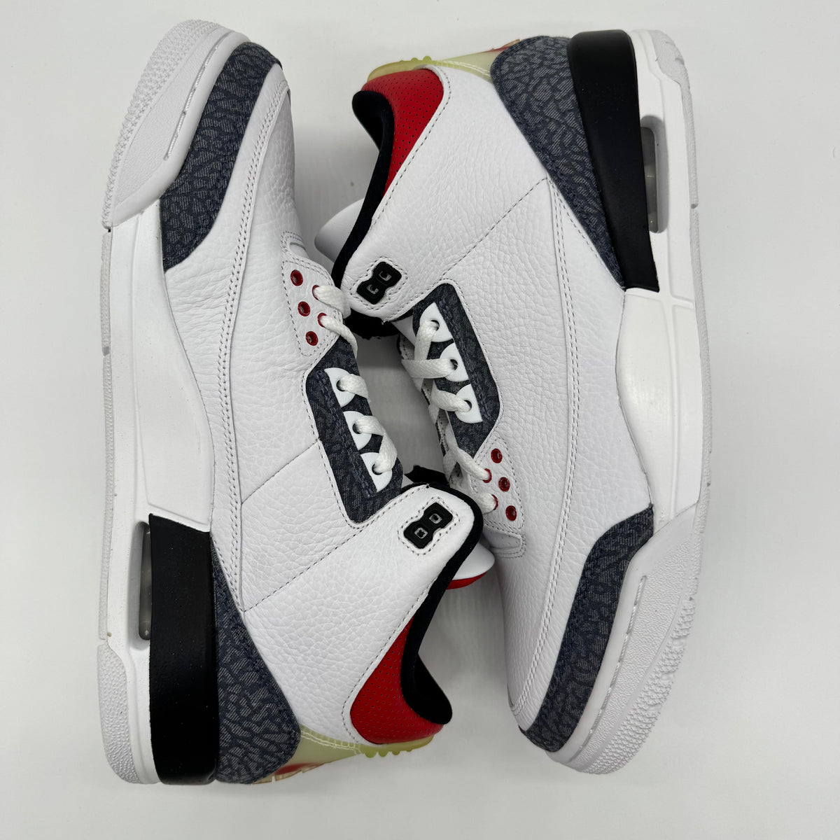 Jordan 3 SE Fire Red Denim (2020)