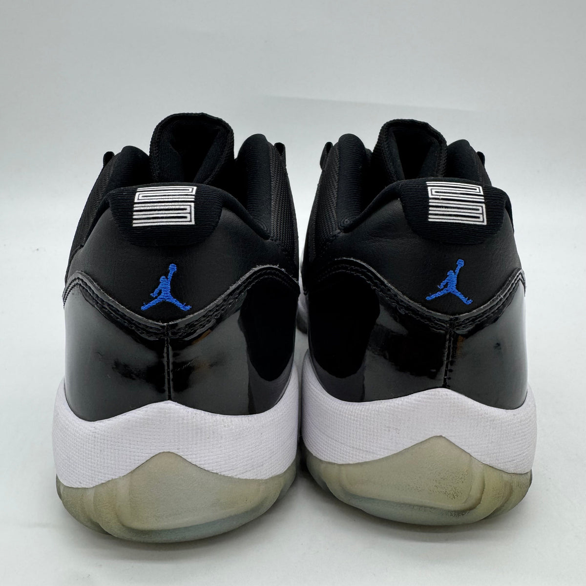 Jordan 11 Low Space Jam