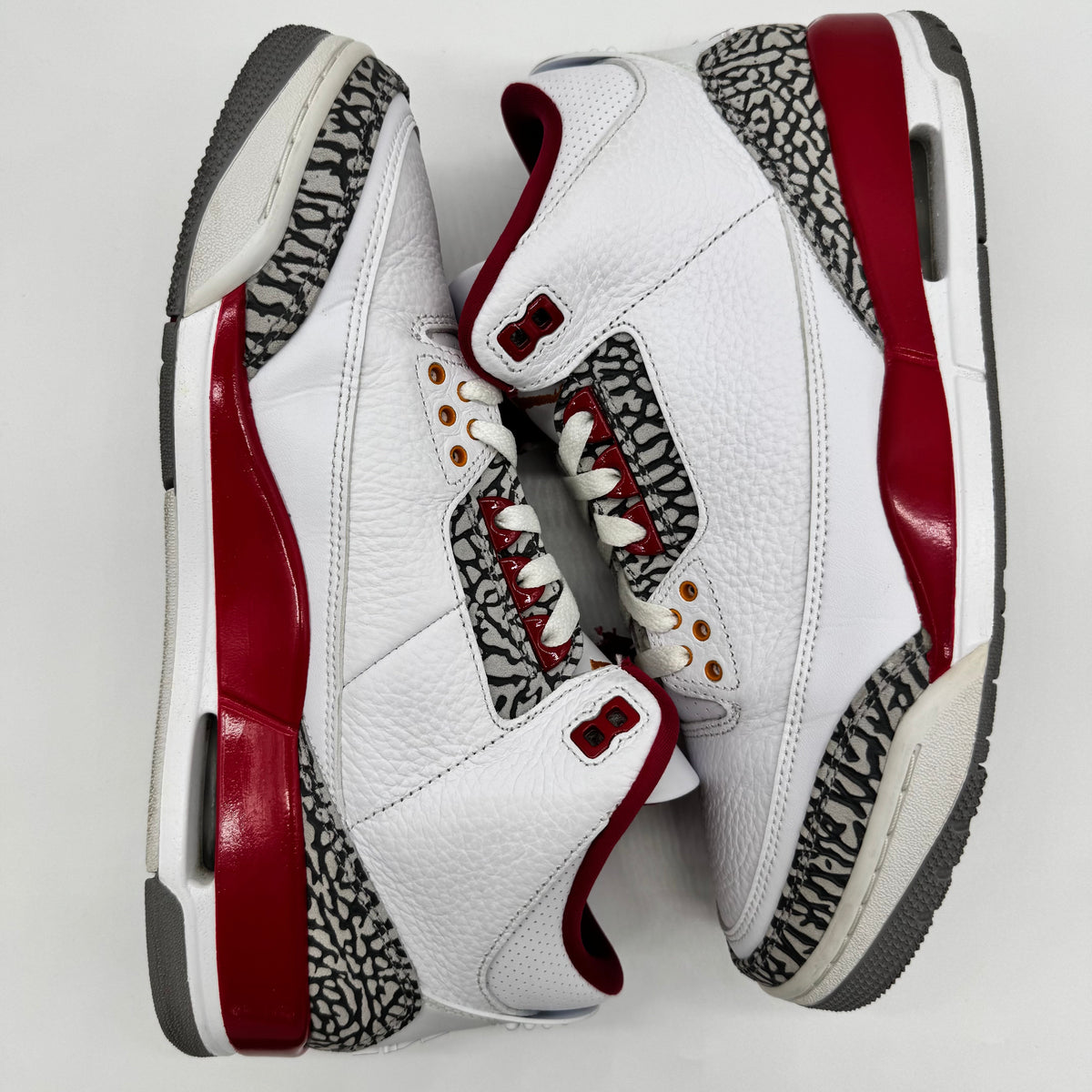 Jordan 3 Cardinal Red