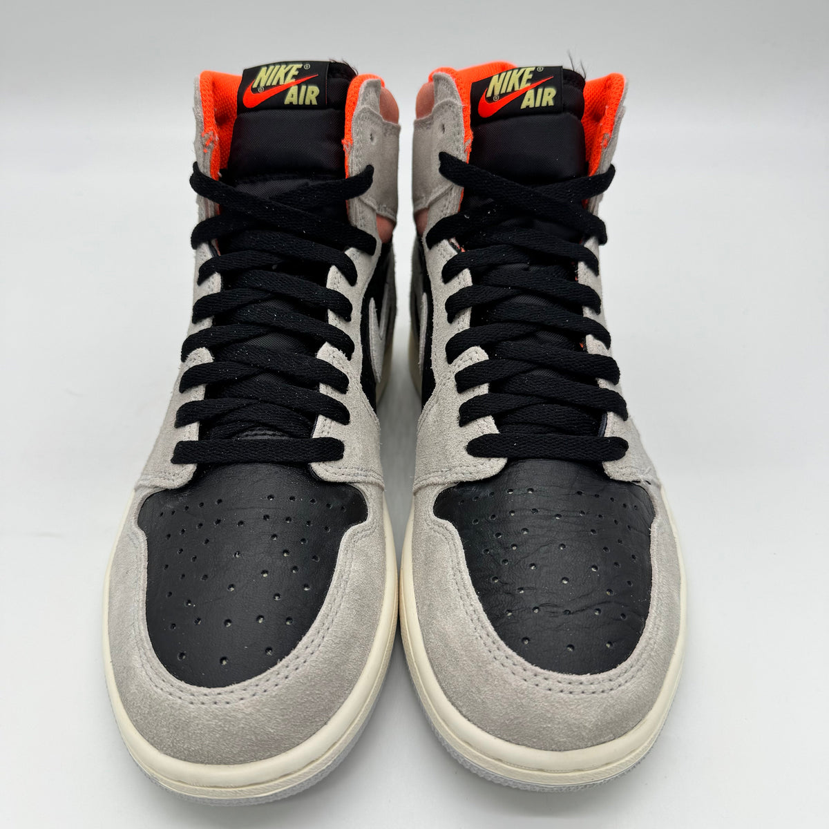 Jordan 1 High Neutral Grey Hyper Crimson