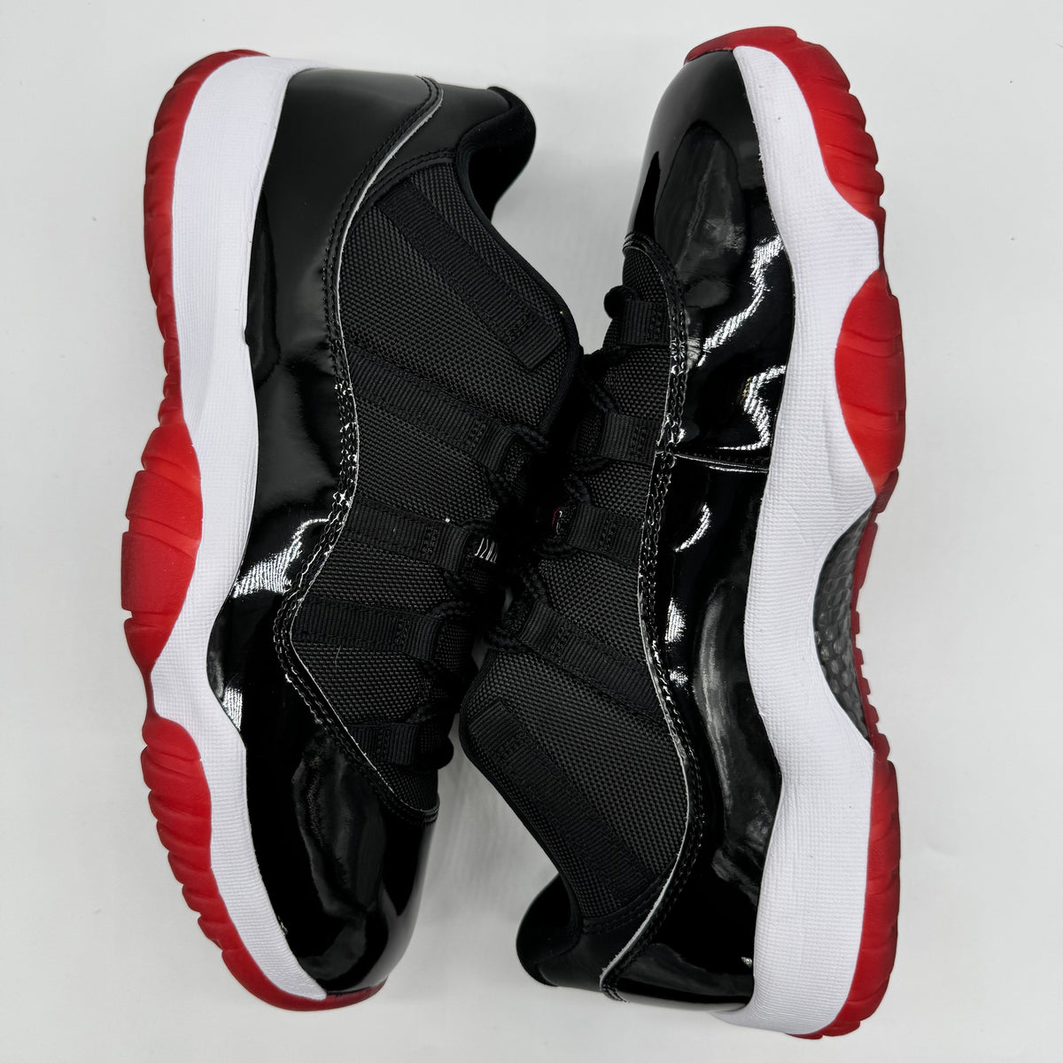 Jordan 11 Low Bred (2025)