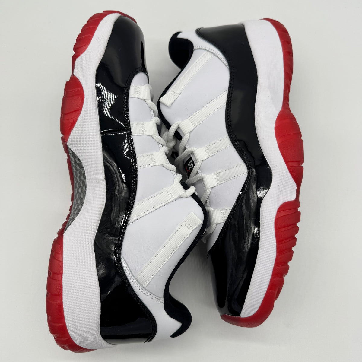 Jordan 11 Low Concord Bred