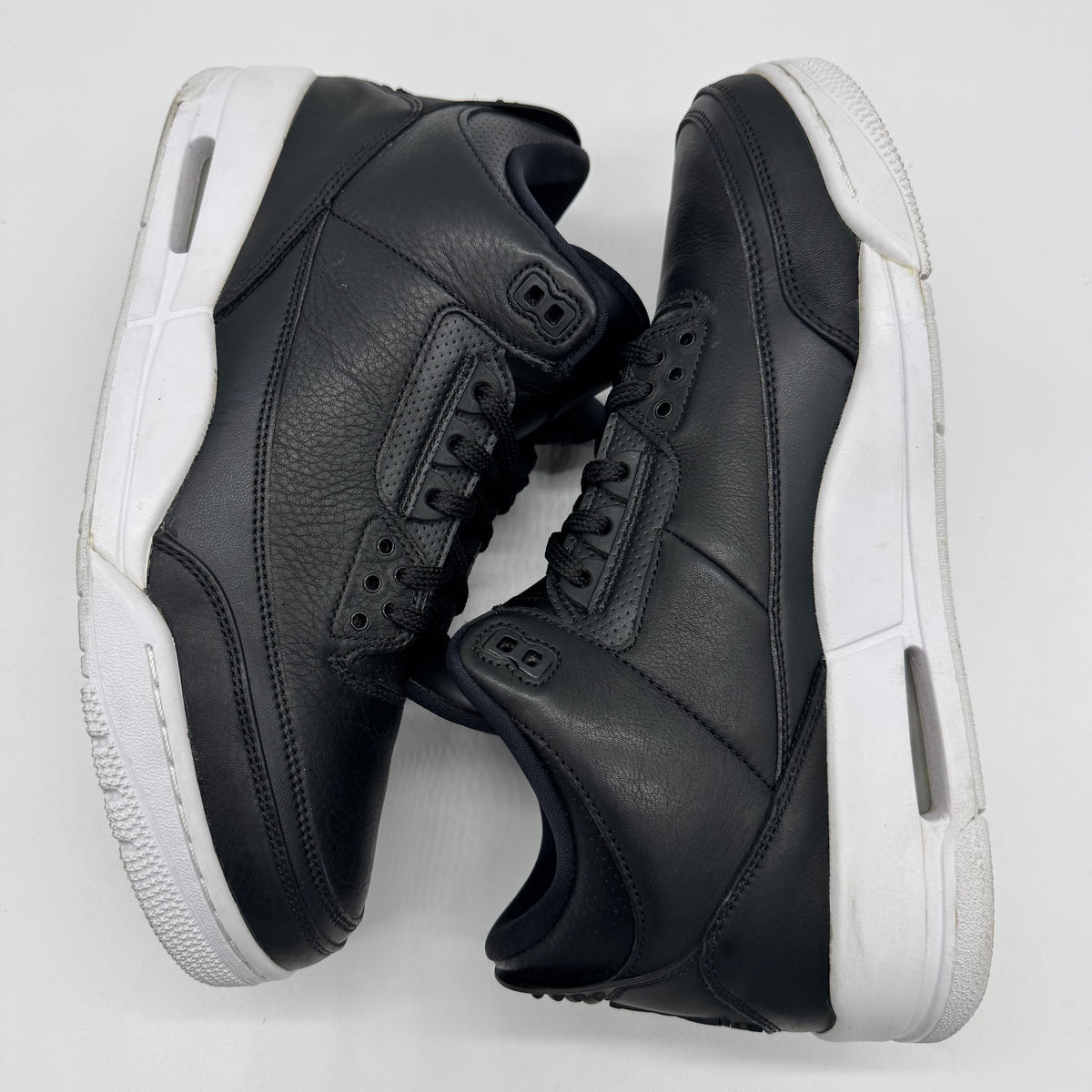 Jordan 3 Cyber Monday (2016)