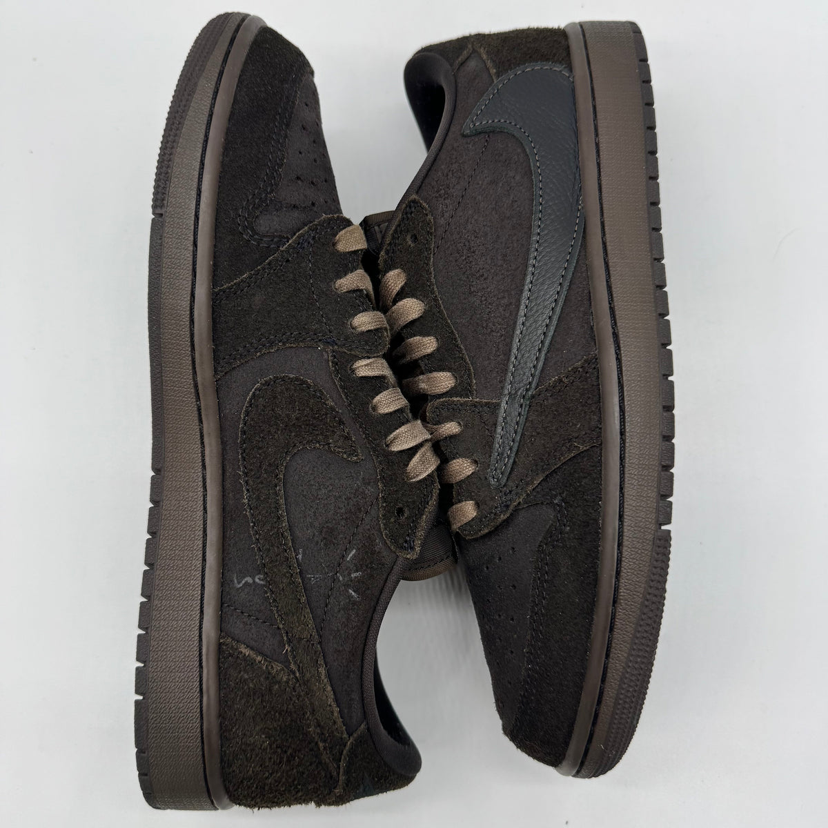 Jordan 1 Low OG SP Travis Scott Velvet Brown