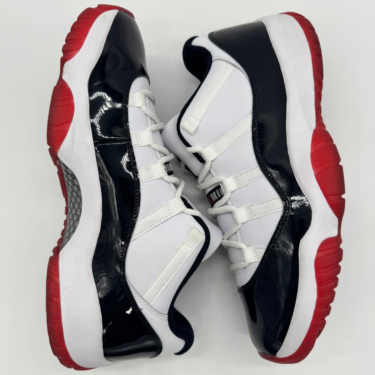 Jordan 11 Low Concord Bred
