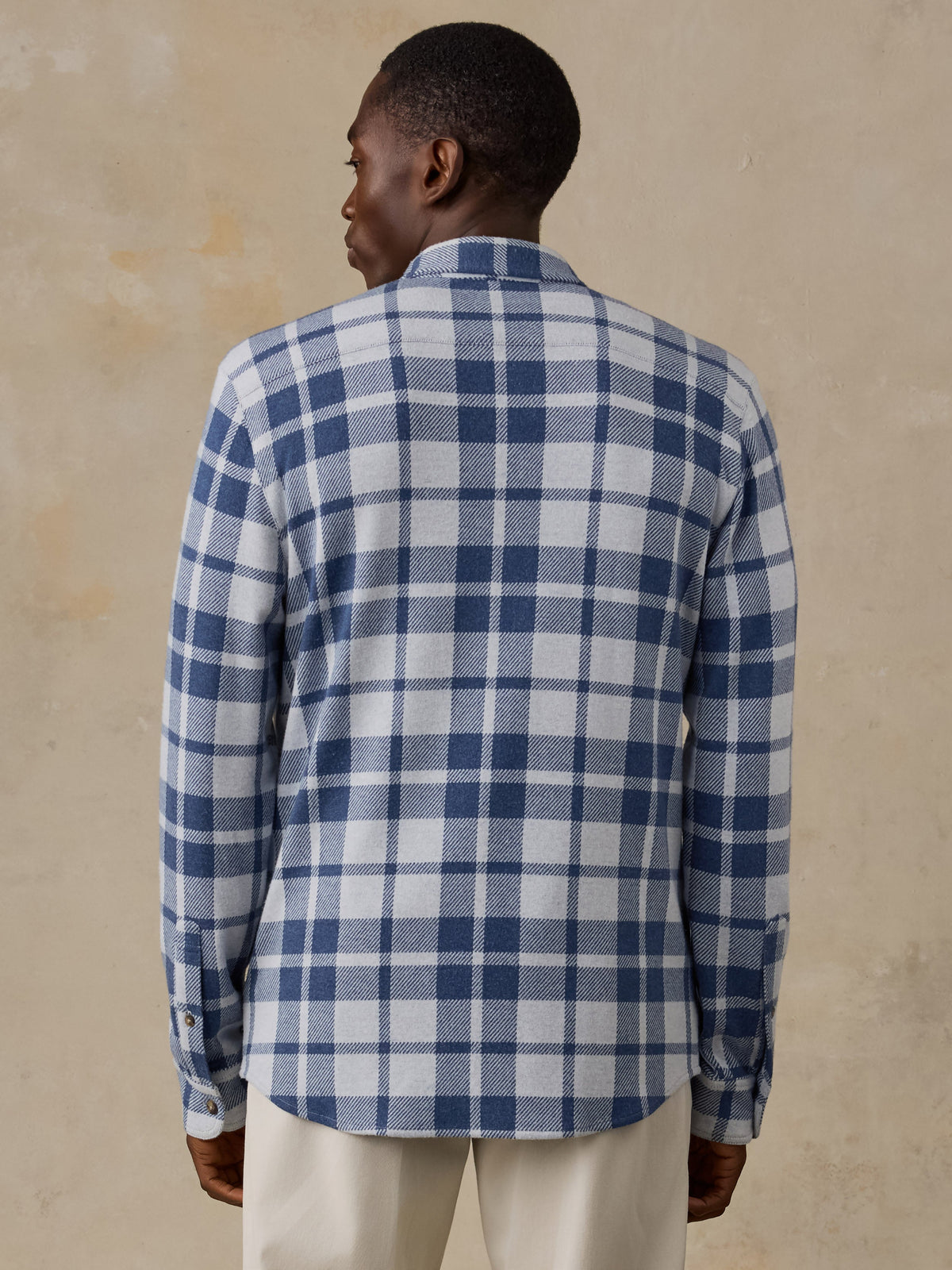 Legend Sweater Shirt (Single Pocket) - Stone Lake Plaid