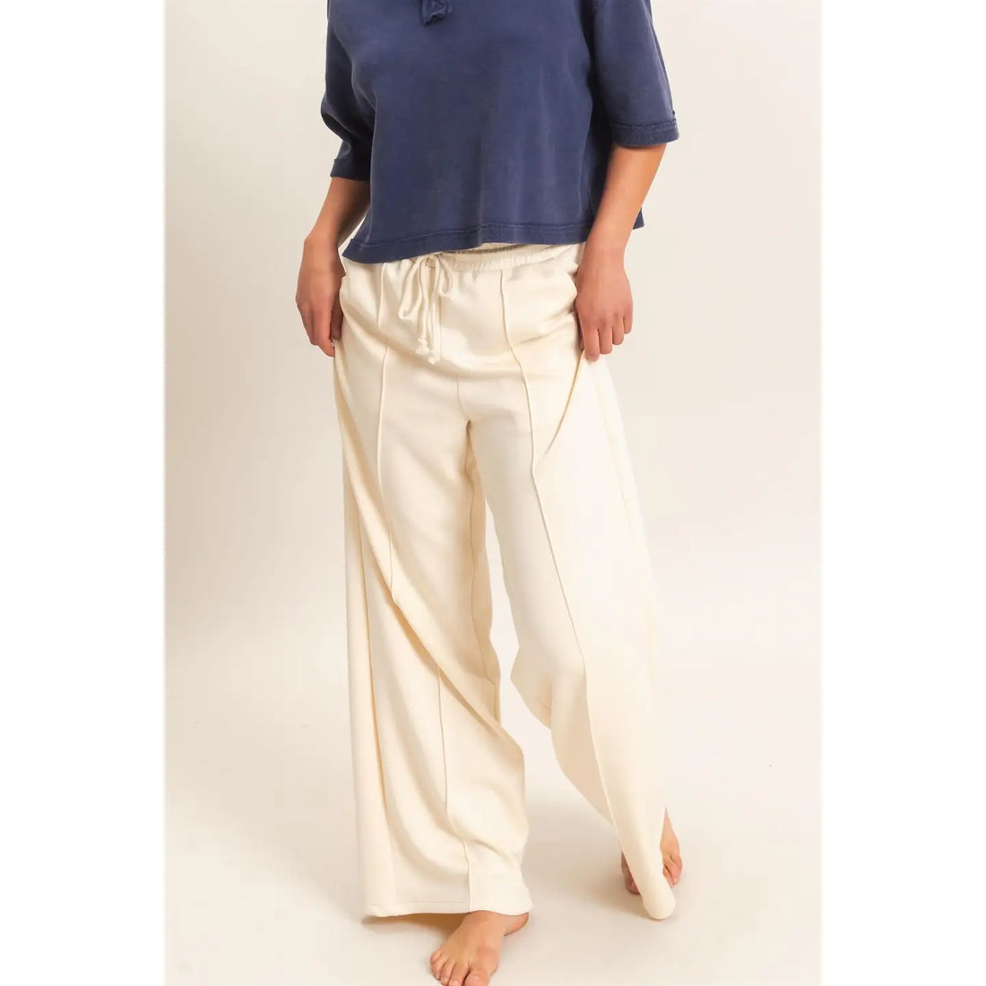DRAWSTRING WAIST PINTUCK WIDE LEG PANTS